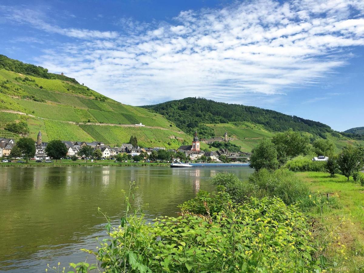 Ferienhaus Moselpromenade Zell an der Mosel Exteriör bild