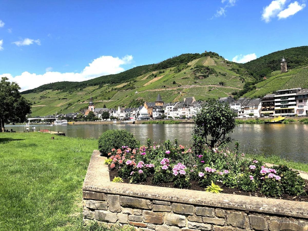 Ferienhaus Moselpromenade Zell an der Mosel Exteriör bild
